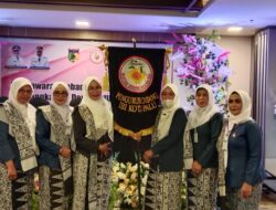 Badariati  Nakhoda IBI Kota Palu Periode 2023-2028, Siap Tingkatkan Profesionalisme Bidan