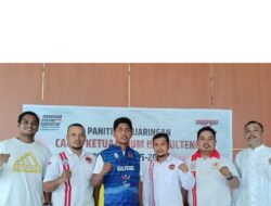 Anwar Ismail Resmi Kembalikan Formulir Pencalonan Ketua ISSI Sulteng
