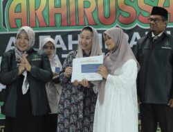 Wakil Wali Kota Palu Hadiri Haflah Akhirussanah SDIT Al-Fahmi Angkatan XV