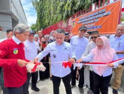 Wali Kota Palu Resmikan Infrastruktur Rabat Beton di Besusu Barat