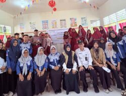 Dongeng Jadi Senjata Edukasi, Tim Poltekkes Palu Tanamkan PHBS Sejak Dini di Sigi