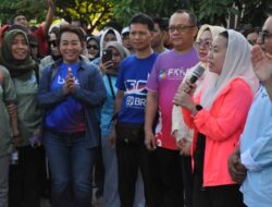 Wakil Wali Kota Palu Lepas Jalan Sehat Hardiknas 2026, Guru Diajak Refleksi dan Peduli Lingkungan