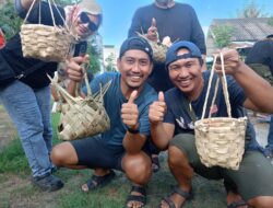 Hindari Sampah Plastik, Roemah Jurnalis Palu Terapkan Eco Kurban dengan Wadah Daun